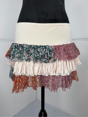 Free People Patchwork Tiered Mini Skirt Size Large Boho Floral Ruffle Festival